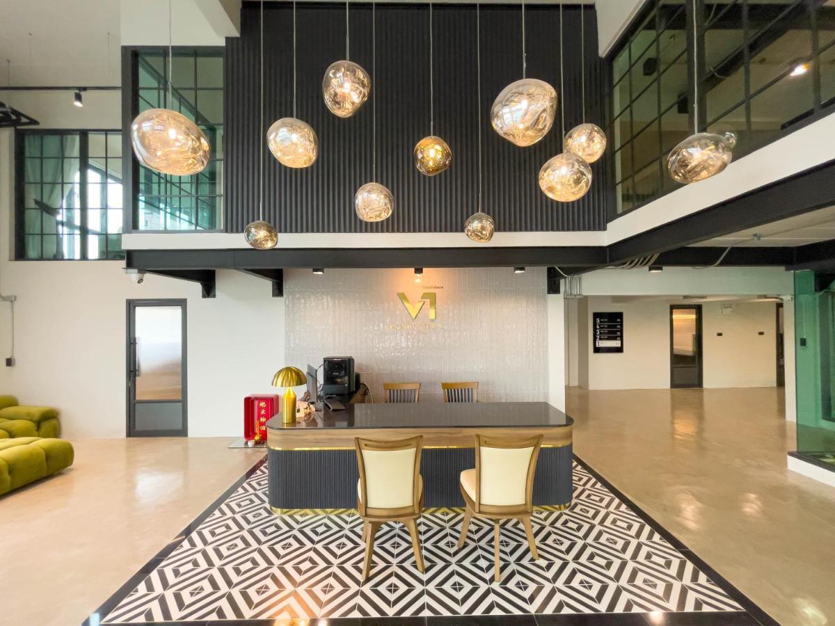 V1 Boutique Hotel كانتْشانابوري المظهر الخارجي الصورة